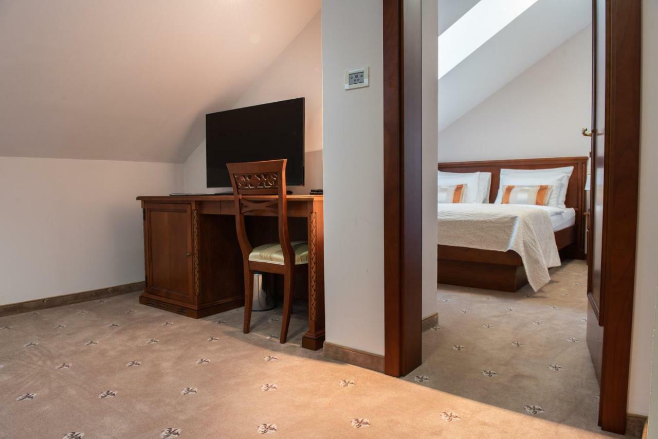 Hotel Stara Lika Gospić Esterno foto